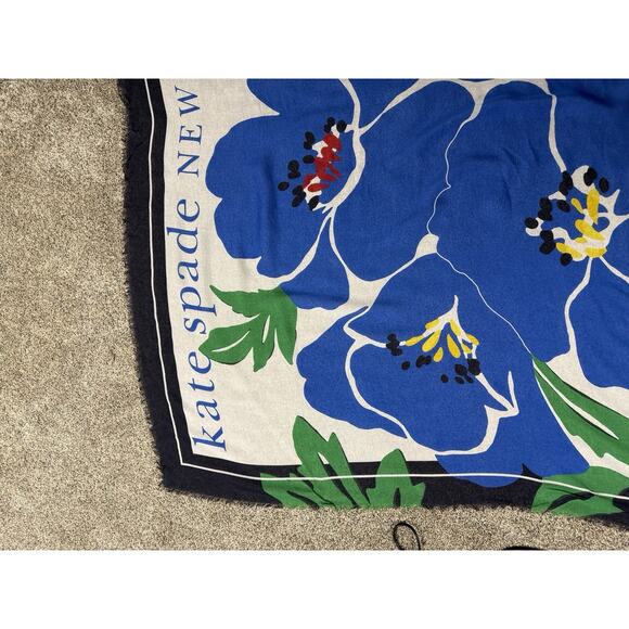 Kate Spade Springtime Bloom Modal Square Scarf 46" x 46"  NWT $98 - Picture 9 of 11